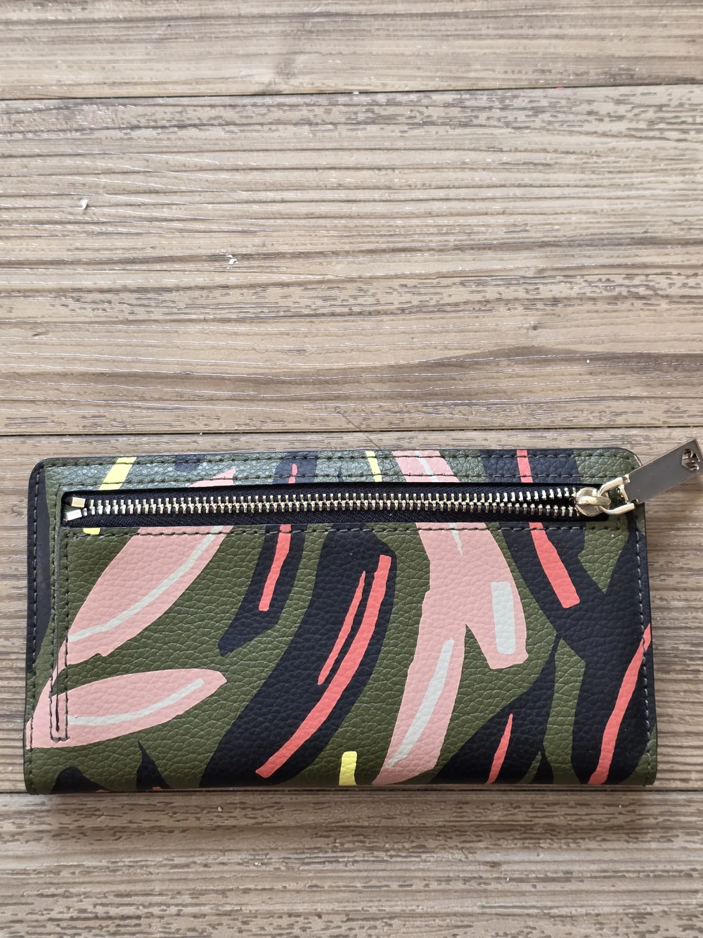 kate spade Eva Modern Feather Wallet